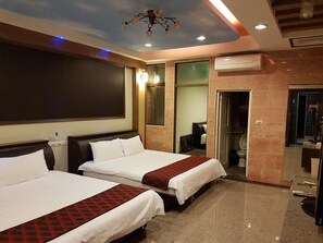 書桌、遮光窗簾/窗簾、隔音、免費 Wi-Fi