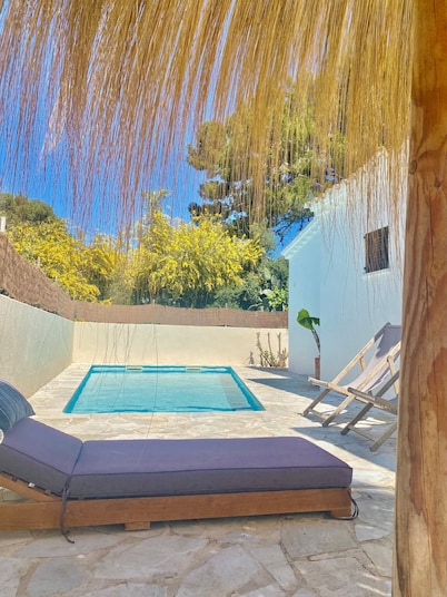 Villa en Can Singala con piscina privada situada muy cerca del Hotel Illa D'Or