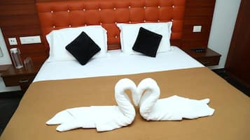 1 bedroom, desk, rollaway beds, free WiFi