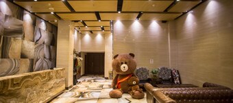 Century Boutique Hotel