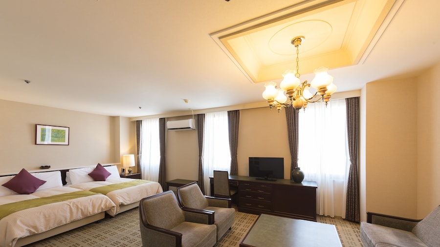 Sky Hotel Uozu