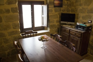 Fridge - Le due querce (Pettineo)