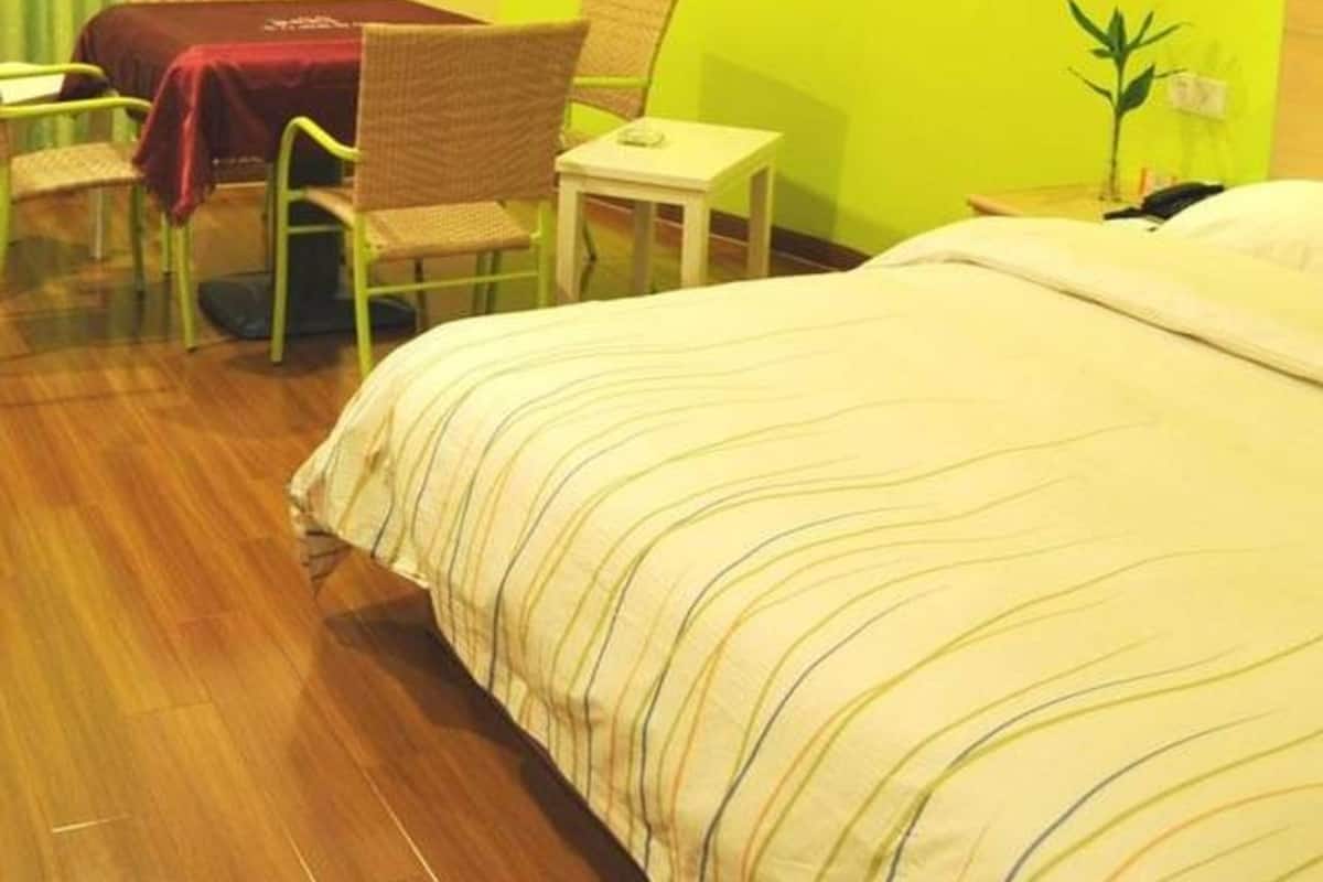 Comfort-Suite | Schreibtisch, Verdunkelungsvorhänge, kostenloses WLAN