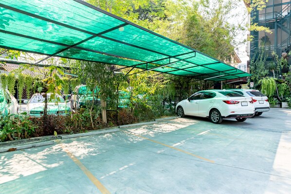 Parking gratuit