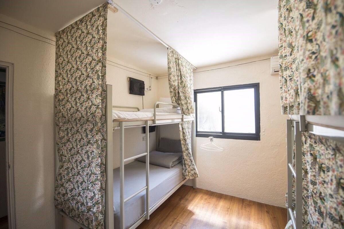 Desk, rollaway beds, free WiFi, bed sheets
