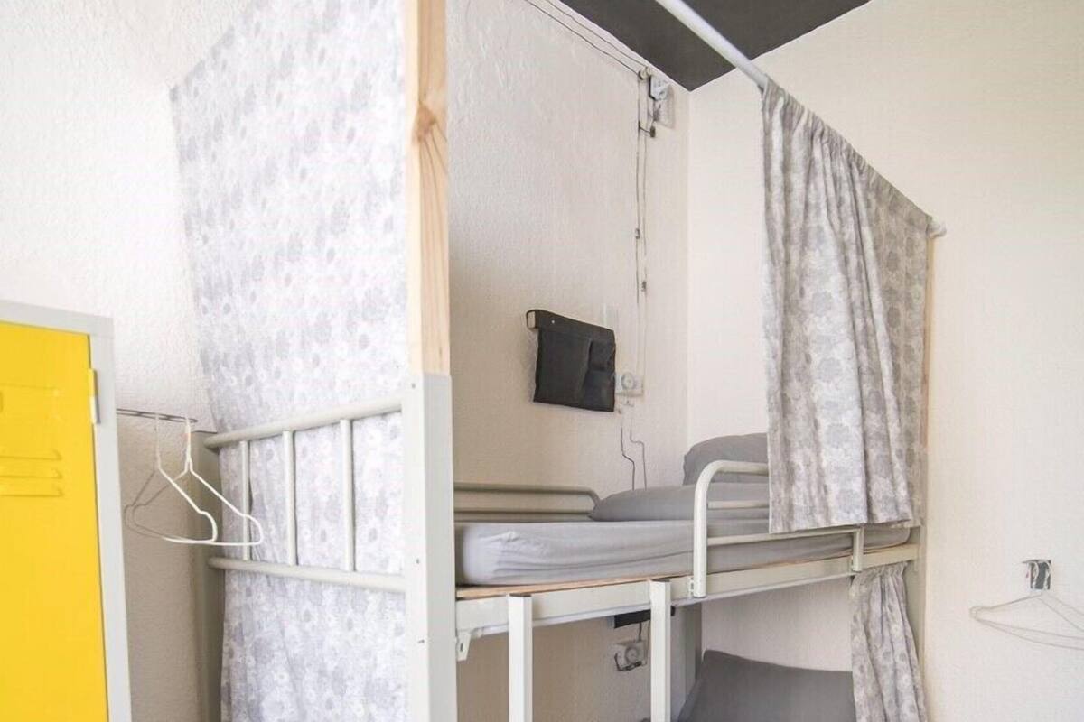 Desk, rollaway beds, free WiFi, bed sheets