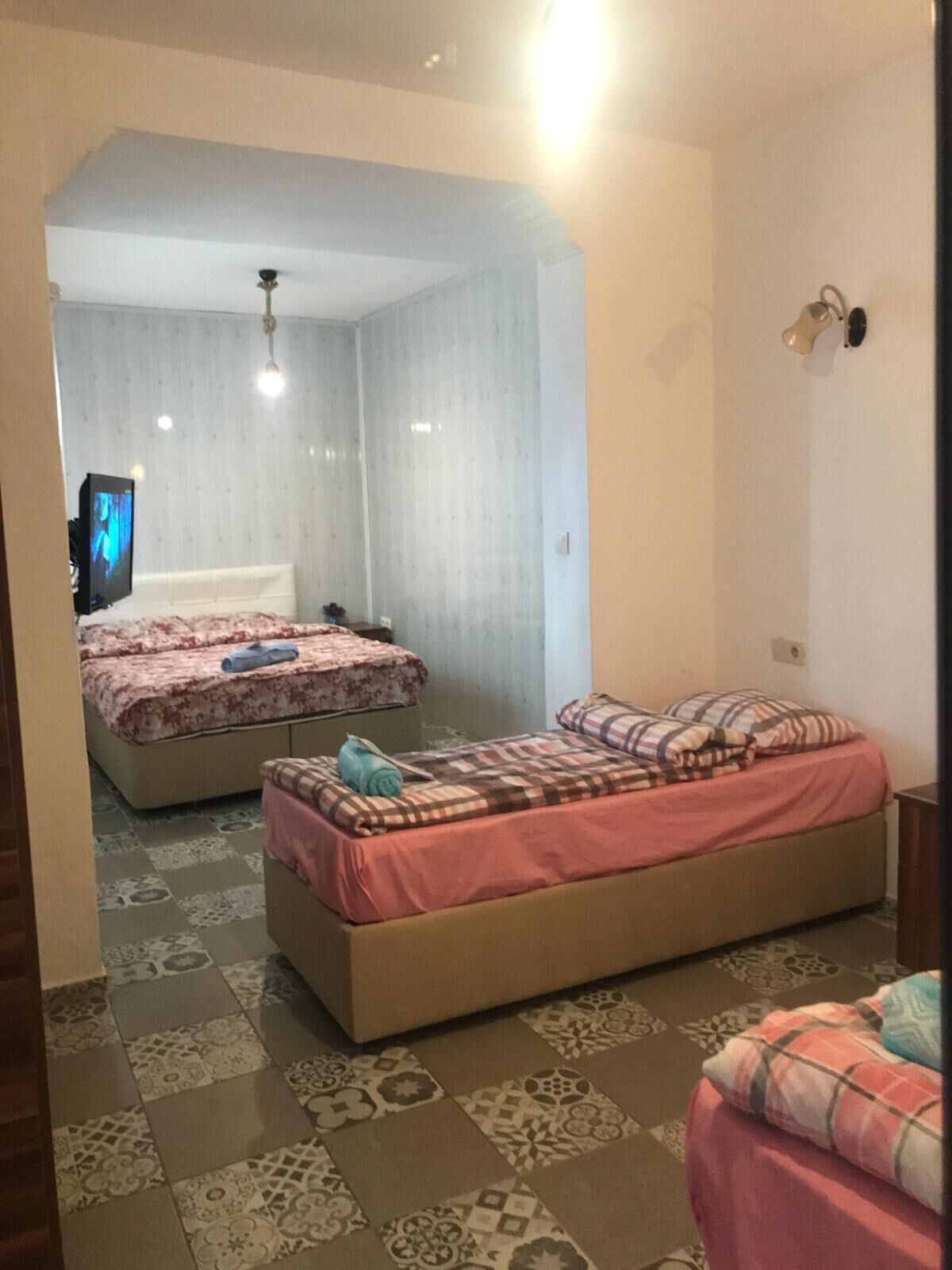 Chambre quadruple Standard | 1 chambre, literie de qualité, coffre-fort, rideaux d’obscurcissement