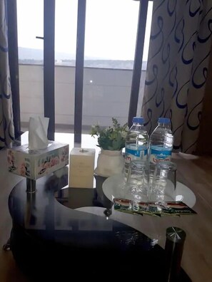 Apartment, 1 Bedroom | Room amenity