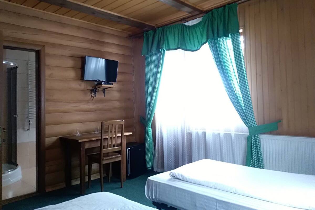 1 bedroom, desk, soundproofing, iron/ironing board