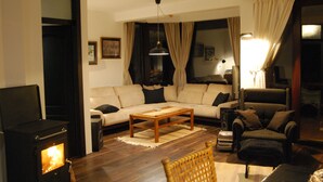 Standard Apartment | Living area - The Only Pine Apartments (Zlatibor)