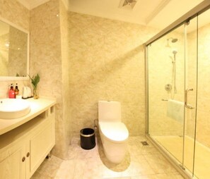 Economy Twin Room, No Windows | Bathroom | Shower, rainfall showerhead, free toiletries, hair dryer - Zhongdun Boutique Hotel (Hangzhou)