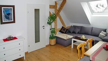 Apartment (Ritterkopf) | Living area | Flat-screen TV