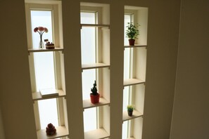 Interior - Fully B&B (Puli)