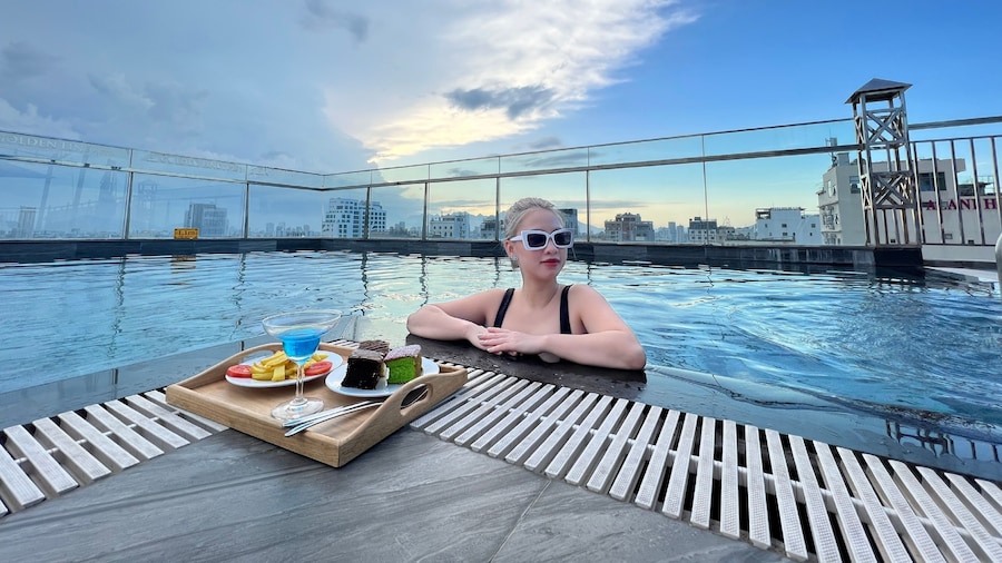 Golden Line Danang Hotel