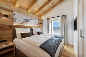 Family Apartment XXLarge | Hypo-allergenic bedding, individually decorated, individually furnished - Mountain Hotel Luis (Kaprun)