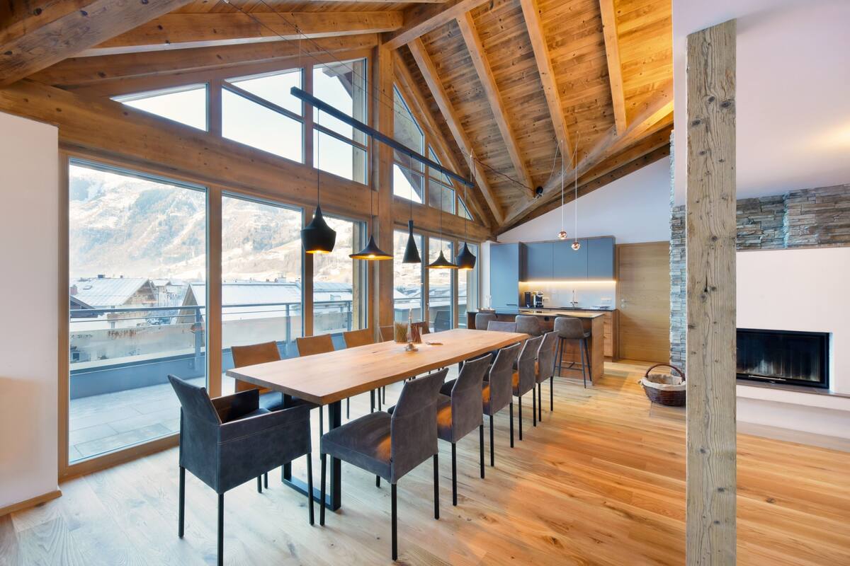 family apartment xxlarge | living area | led tv