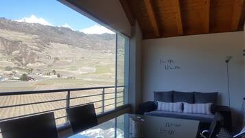 Apartment, 2 Bedrooms | View from room