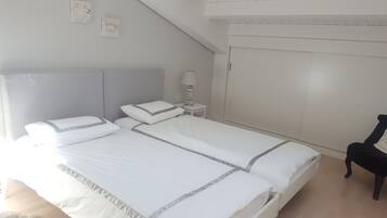 Huoneisto, 2 makuuhuonetta | Lisävuoteet, ilmainen Wi-Fi, vuodevaatteet