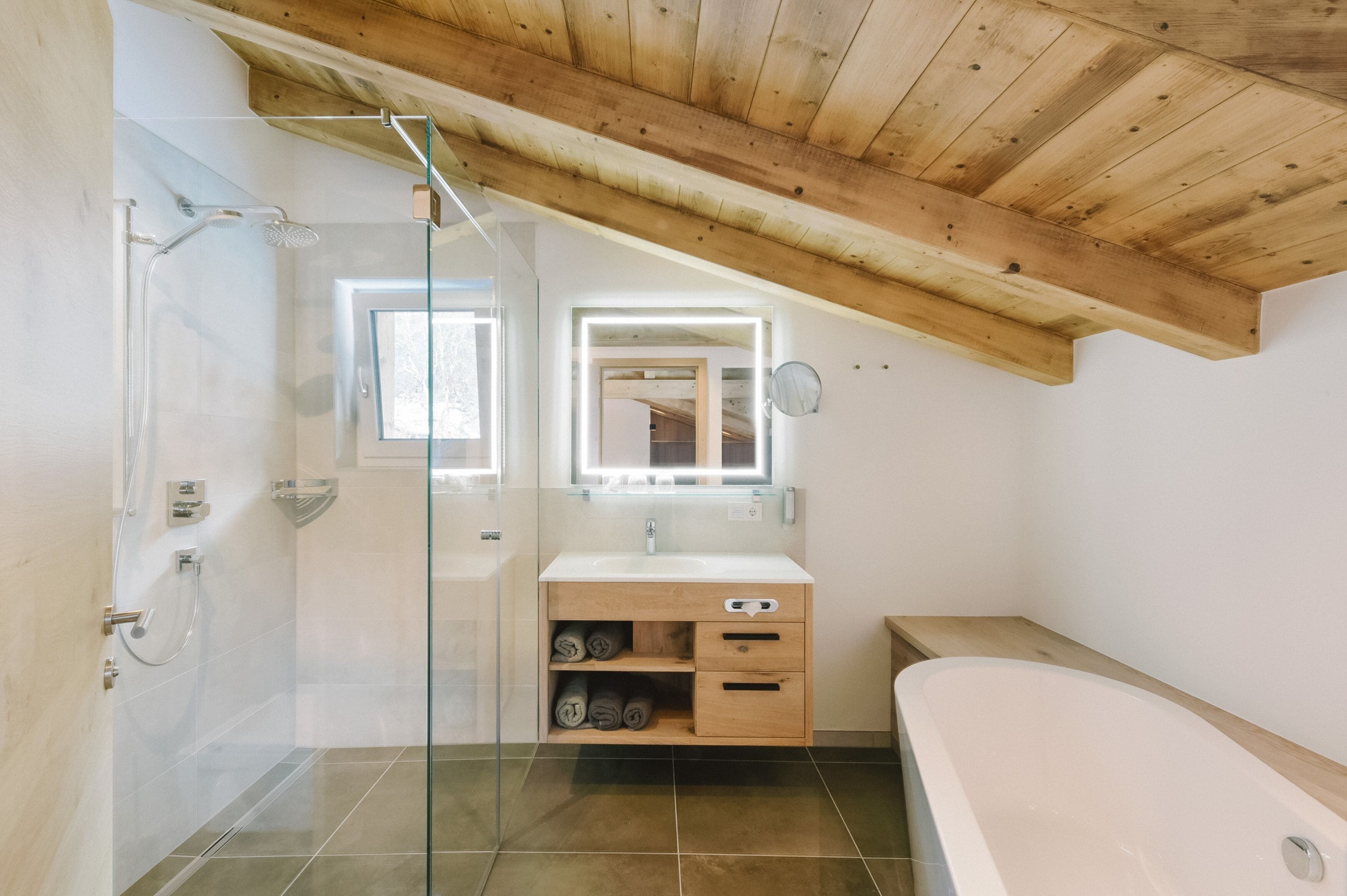 shower, free toiletries, hair dryer, bathrobes