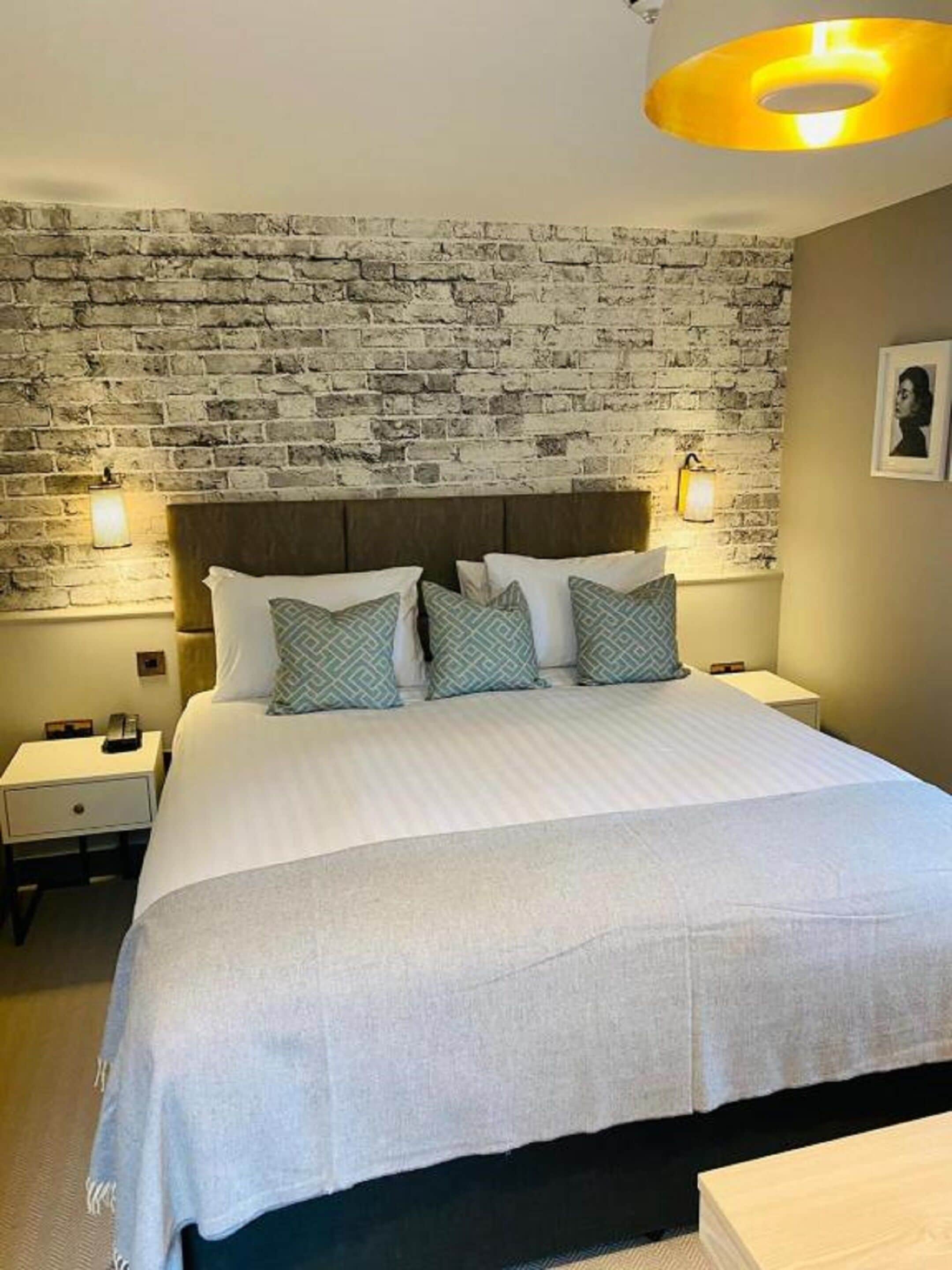 deluxe studio suite | 1 bedroom, individually decorated, individually furnished, desk