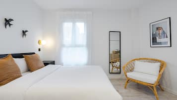 Apartment, 1 Bedroom (2A) | Desk, iron/ironing board, free cots/infant beds, free WiFi