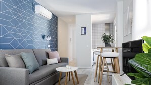 Studio (1B) | Living area - Mad Apartments by Olala Homes (Madrid)