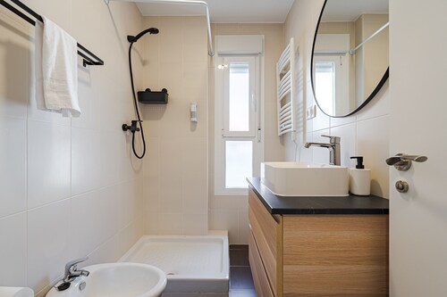 Mad Apartments by Olala Homes