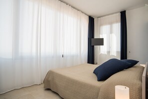 In-room safe, free WiFi, bed sheets - Sea View Two-Room Apartment - Villa Ziella Guest House  (Pachino)
