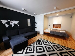 Superior Apartment, 1 Bedroom, Non Smoking, City View (8/2a) - Lorf Hostel&Coffee (Kraków)