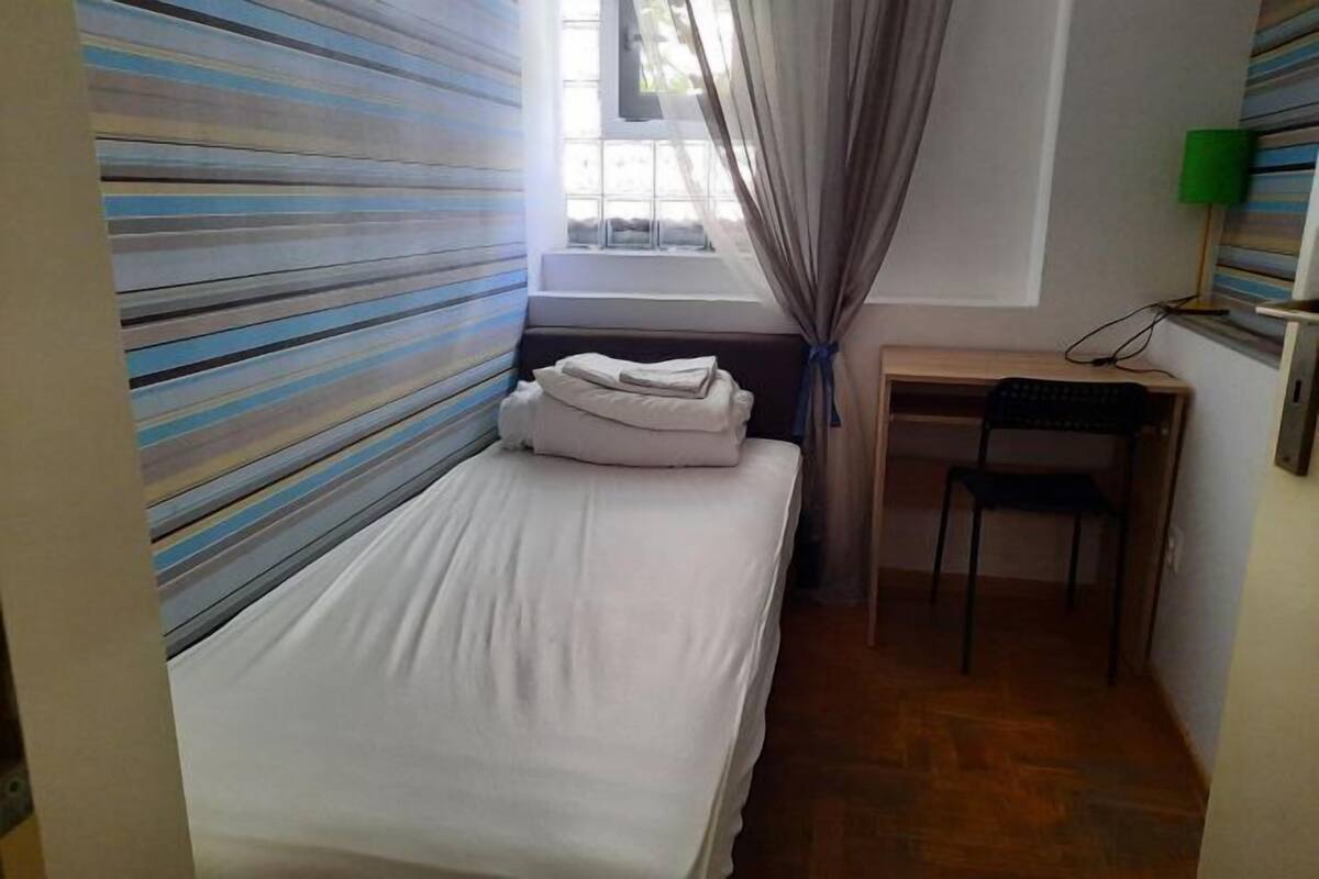 2 chambres, literie hypoallergénique, bureau, rideaux occultants