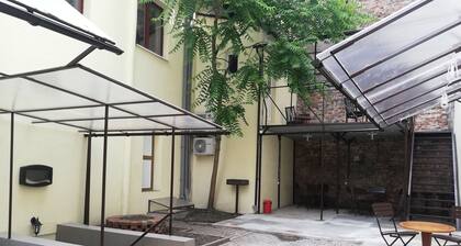 Lorf Hostel&Coffee
