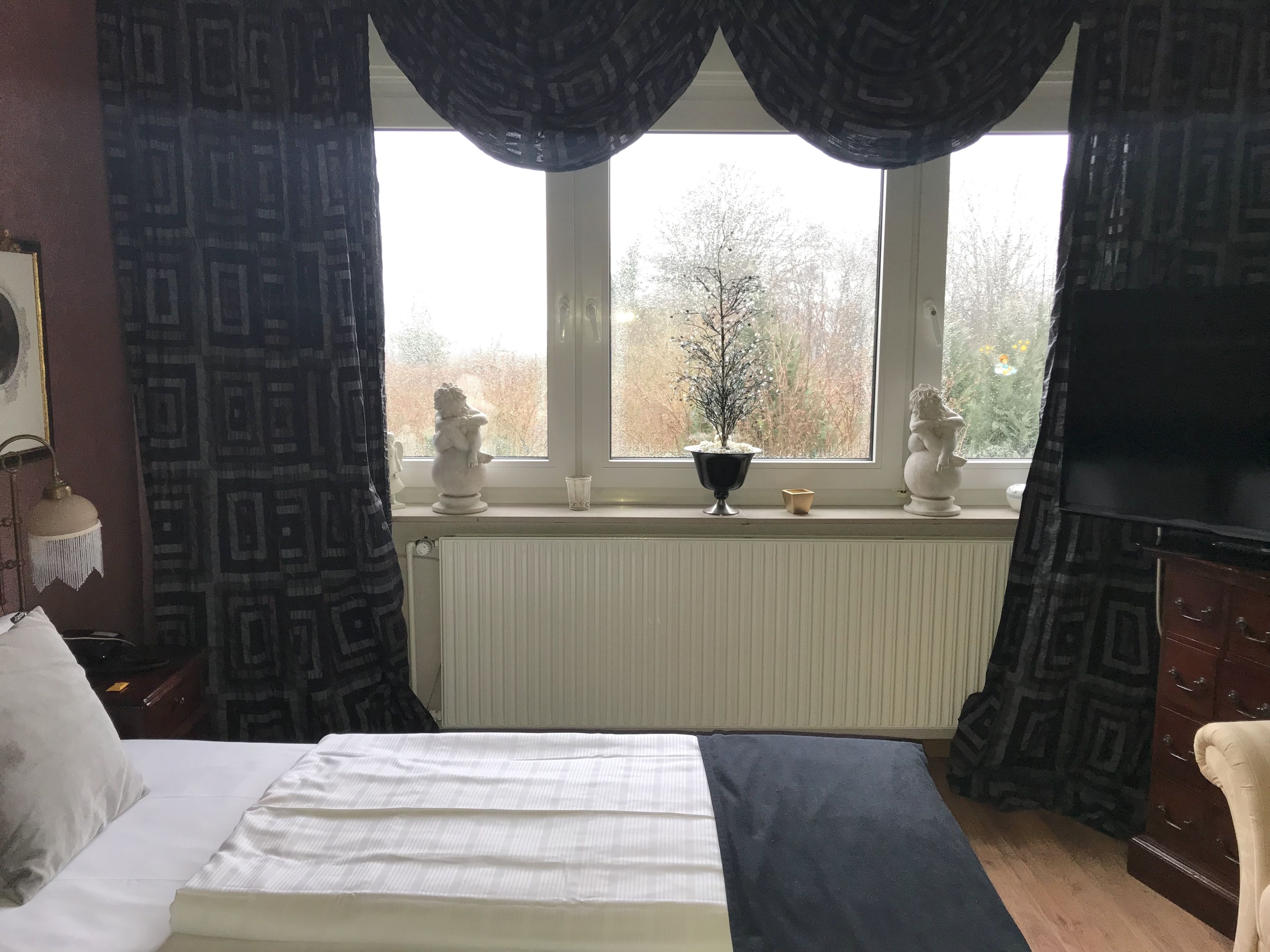 apartment, 2 bedrooms | desk, free wifi, bed sheets