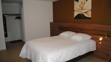 Double Room | 1 bedroom, desk, soundproofing, free WiFi