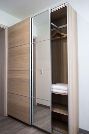 Chambre Double Standard, 1 grand lit