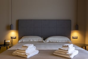 Doppelzimmer, 1 Queen-Bett | Bettwäsche aus ägyptischer Baumwolle, hochwertige Bettwaren