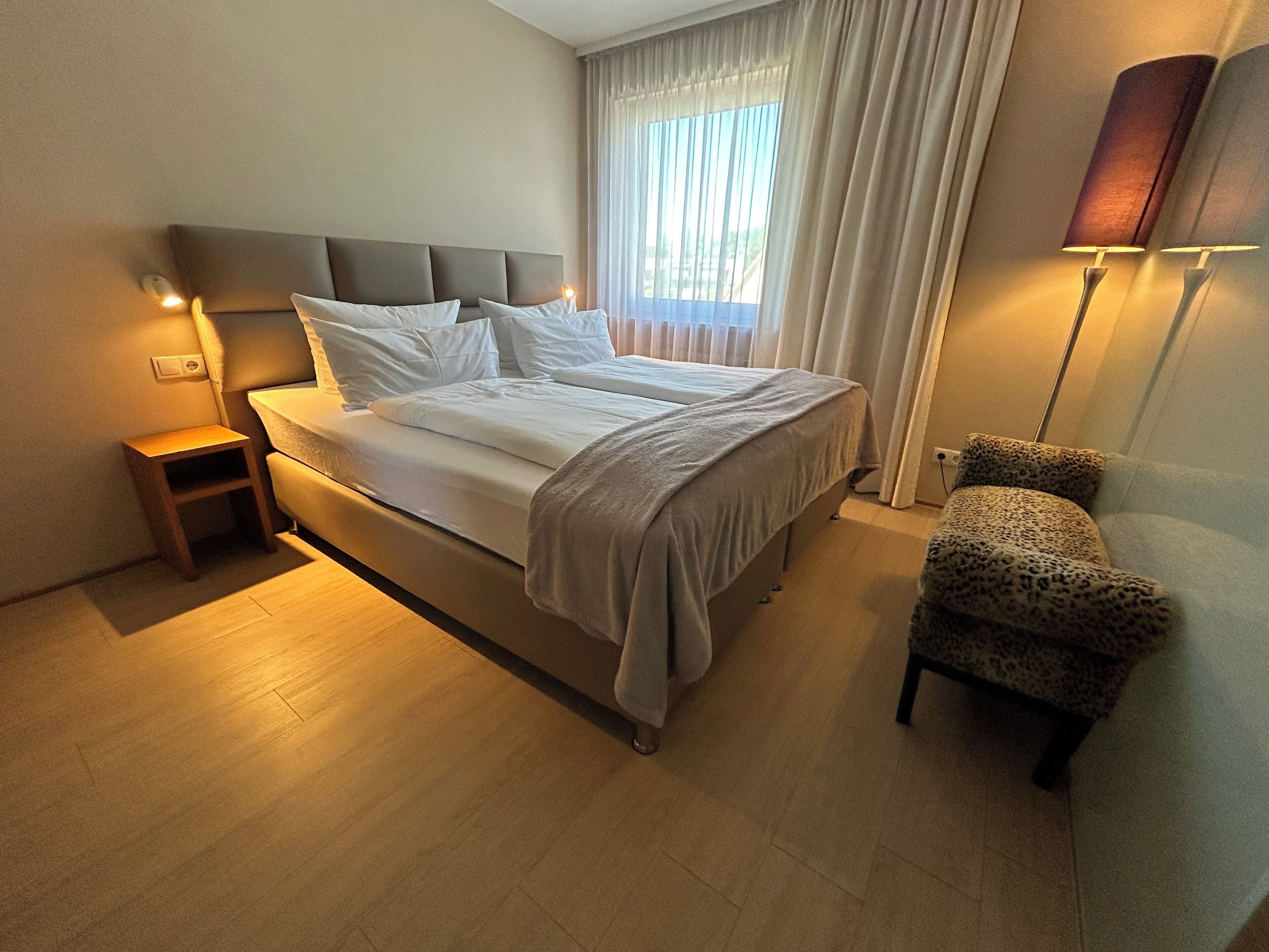 hypo-allergenic bedding, desk, laptop workspace, soundproofing