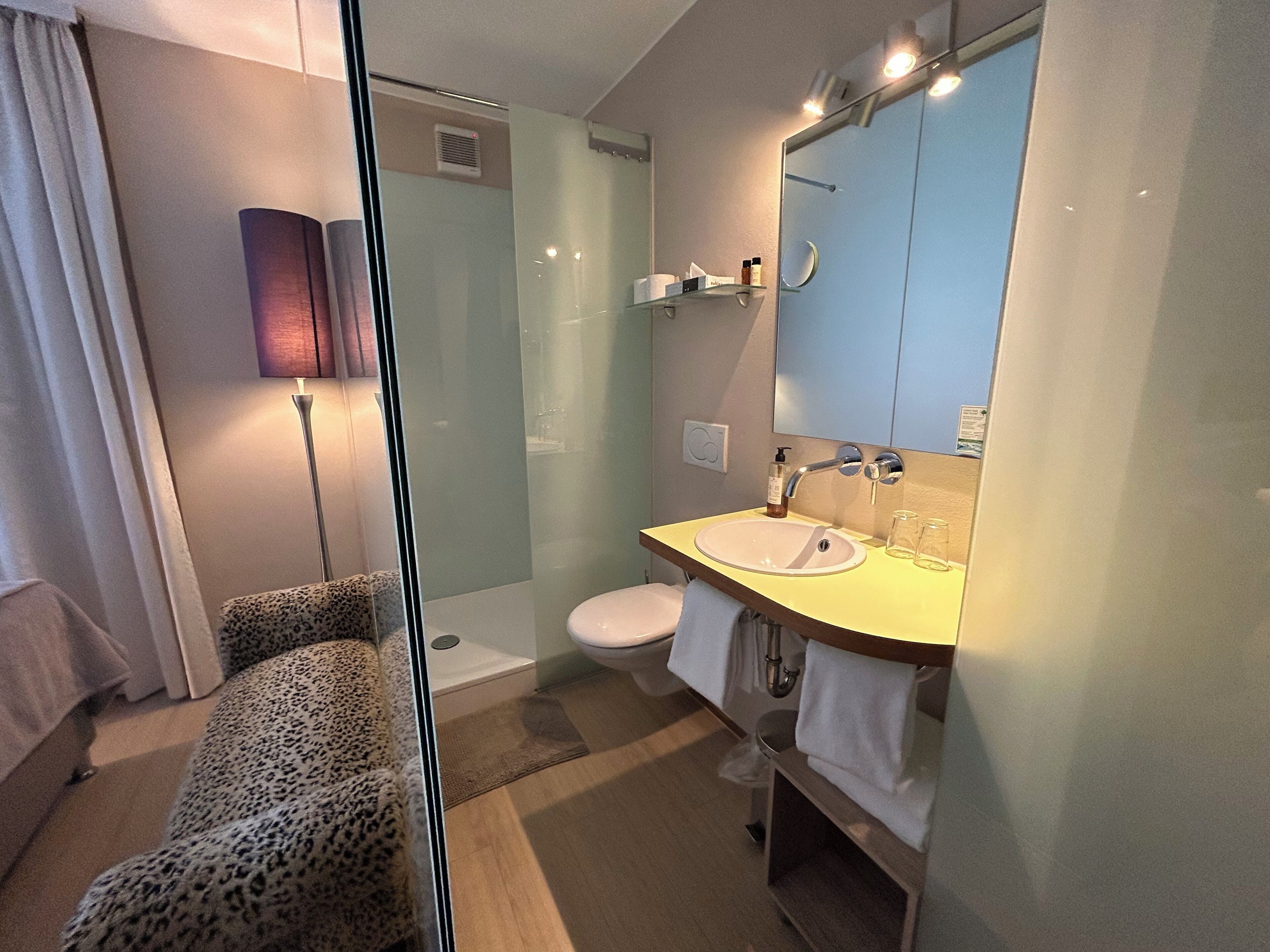 hypo-allergenic bedding, desk, laptop workspace, soundproofing