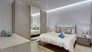 Apartment (3 Bedrooms)