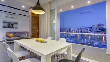 Oven, toaster, cookware/dishes/utensils