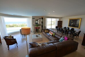 Villa (3 Bedrooms) | Living area | TV - Super 3 Bedroom Villa With Amazing Ocean Views (Swieqi)