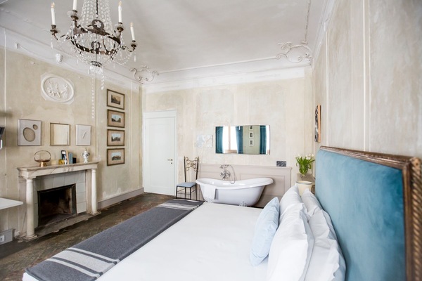 Royal Double Room | Minibar, in-room safe, soundproofing, free WiFi