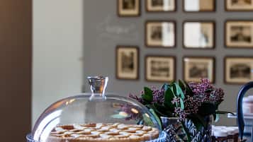 Desayuno continental incluido todos los días