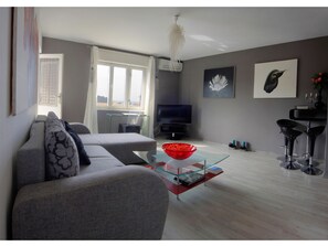 Classic Apartment | Living area | Flat-screen TV - Art Apartment (Rovinj)