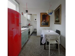 Classic Apartment | In-room dining