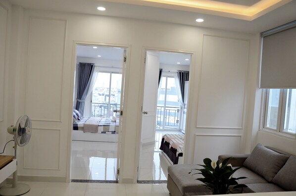 Living area - Smiley Apartment 8 (Ho Chi Minh City)