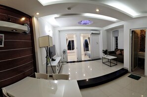 Living area - Smiley Apartment 8 (Ho Chi Minh City)