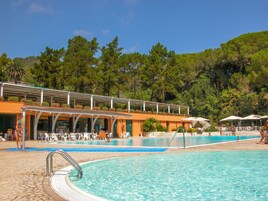 Seasonal outdoor pool