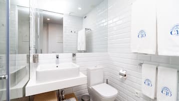 Comfort Apartment, 1 Bedroom, Balcony, City View (Apt. B) | Bathroom