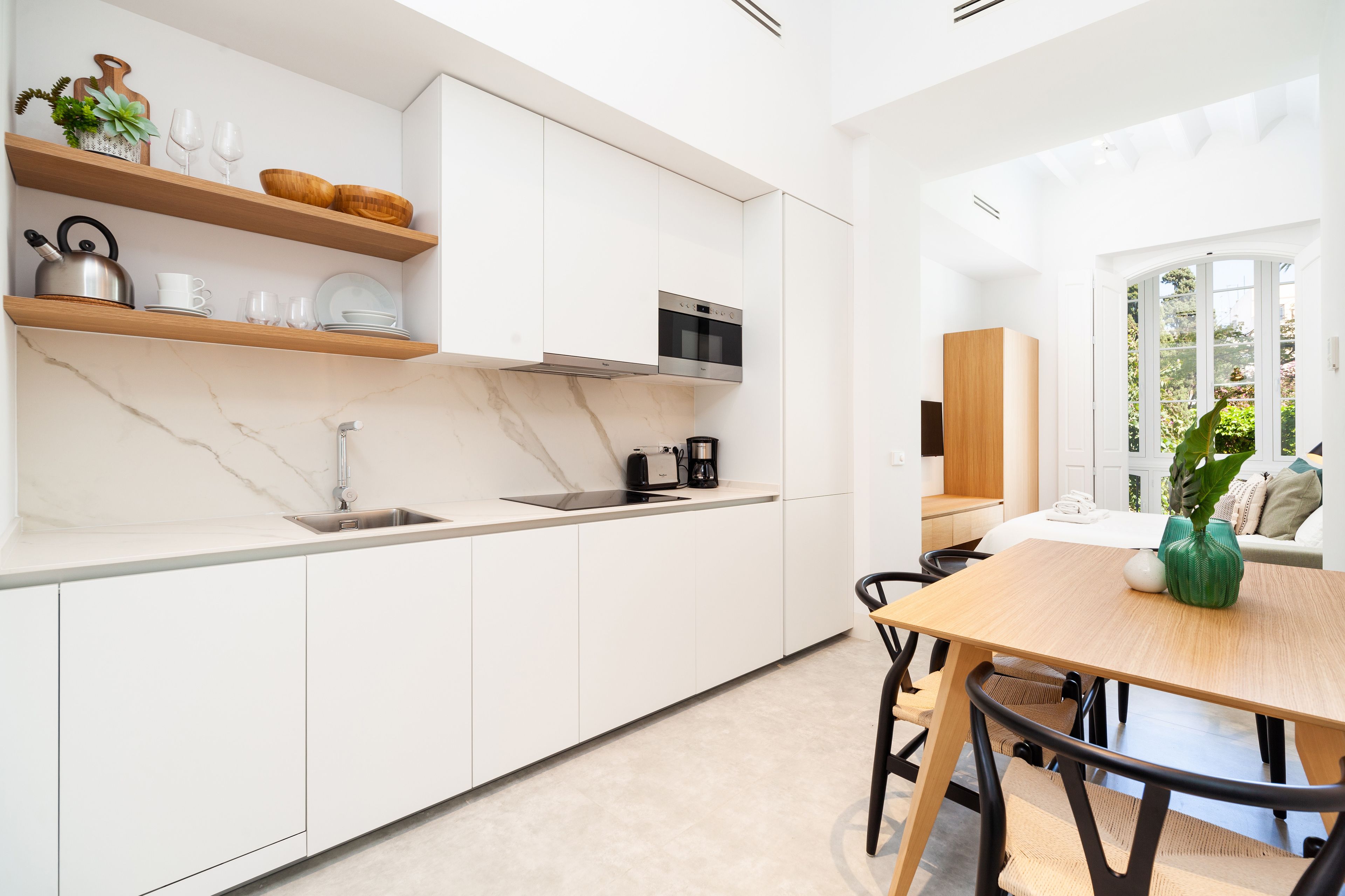 Comfort Apartment, 1 Bedroom, Balcony, City View (Apt. B) | Private kitchen | Full-size fridge, microwave, stovetop, dishwasher