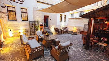 Children’s play area – indoor